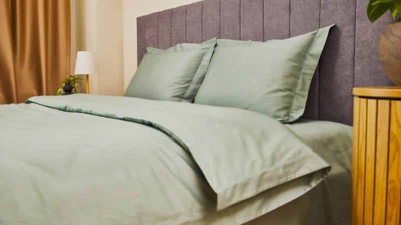 Cotton Satin Bed Linen Set 2